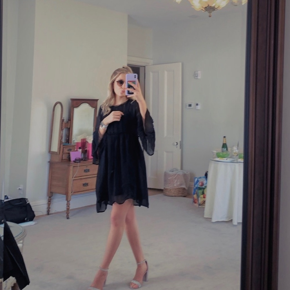 Meet your Posher, Elizabeth